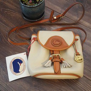 Dooney & Bourke Vintage Pebble Grain AWL Pouch